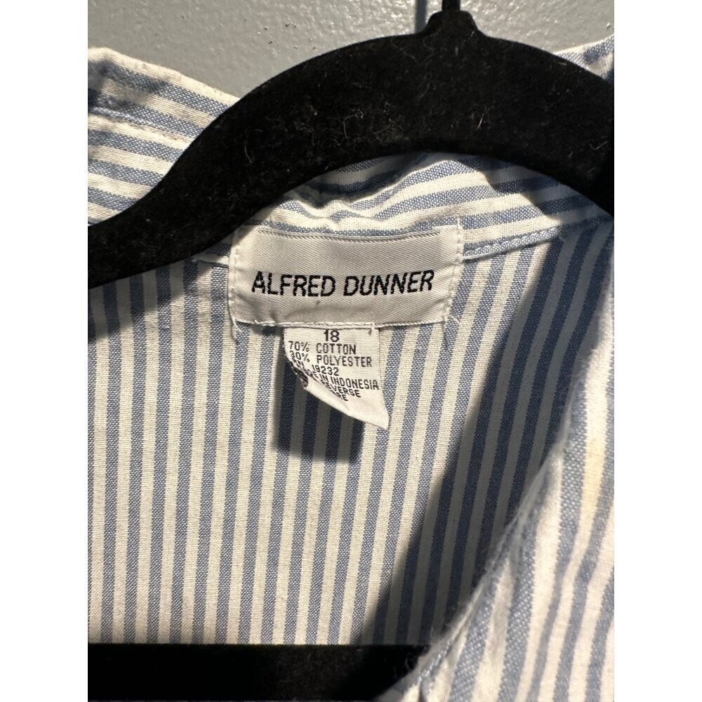 Alfred Dunner Plus Sz 18 Shirt Short Sleeve Floral Embroidery Officecore Casual - Picture 5 of 8